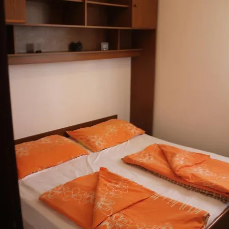 With Parking Space Businci, Ciovo - 14010 Apartmán *