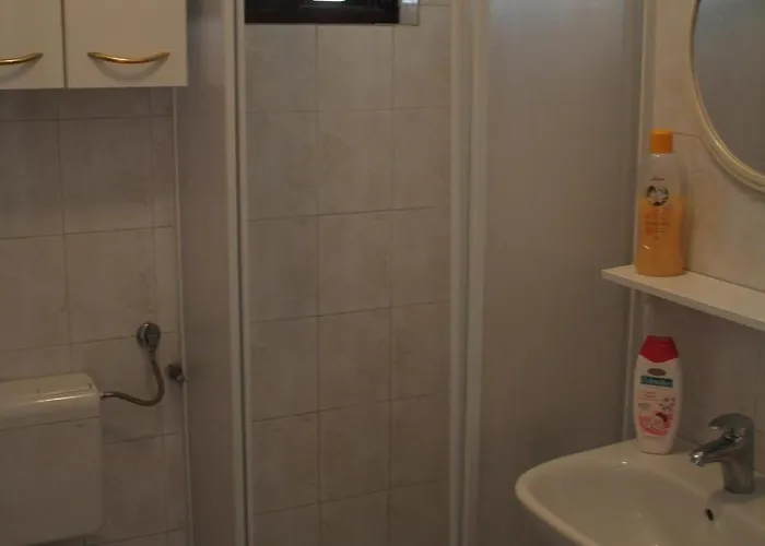 With Parking Space Businci, Ciovo - 14010 * Τρογκίρ